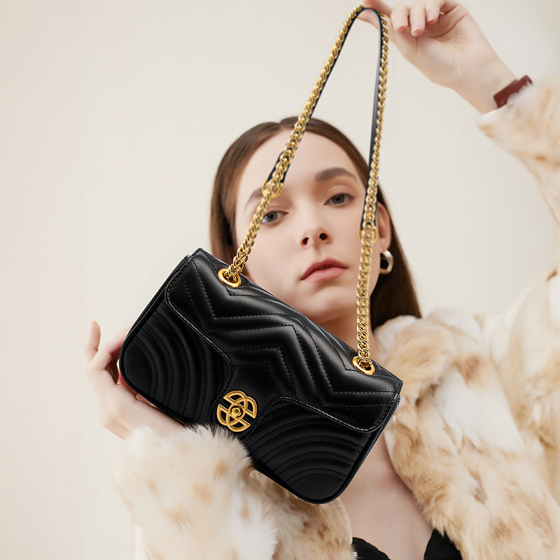 Top layer cowhide small sachet shoulder bag niche high-end genuine leather diamond chain bag