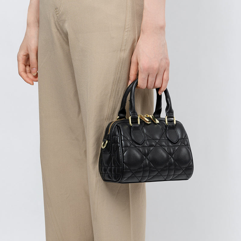Genuine leather diamond Boston bag fashionable and versatile high-end handheld shoulder crossbody women's bag