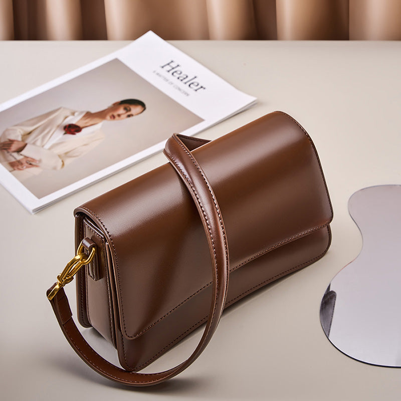 Vintage Underarm Crossbody Saddle Bag