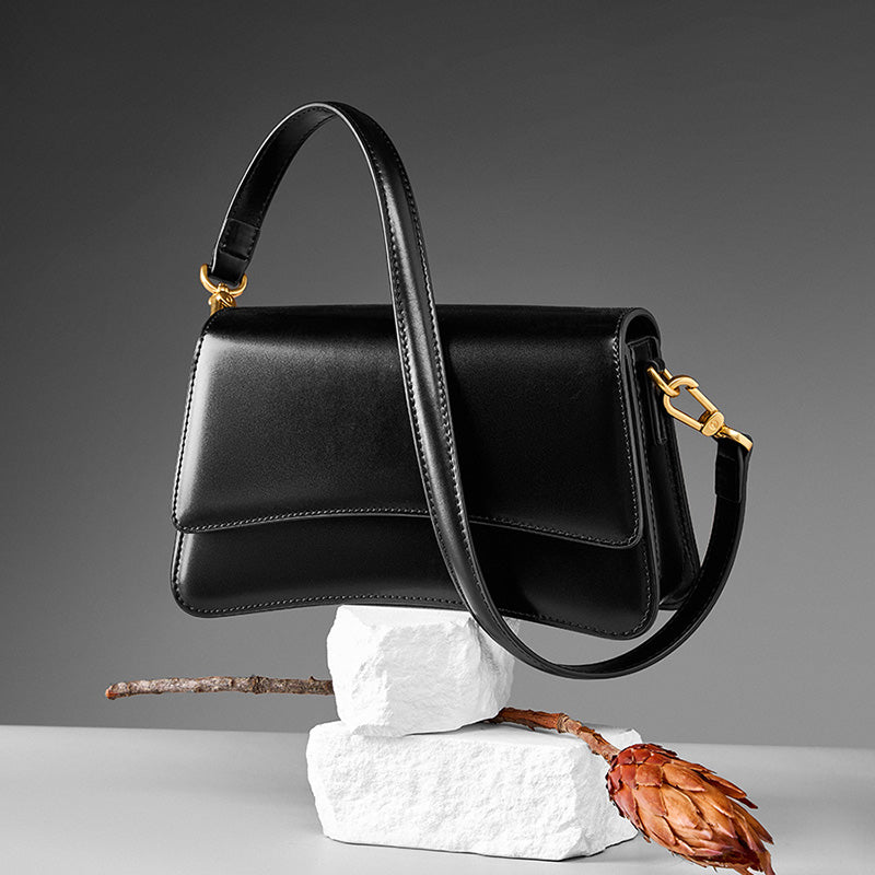 Vintage Underarm Crossbody Saddle Bag
