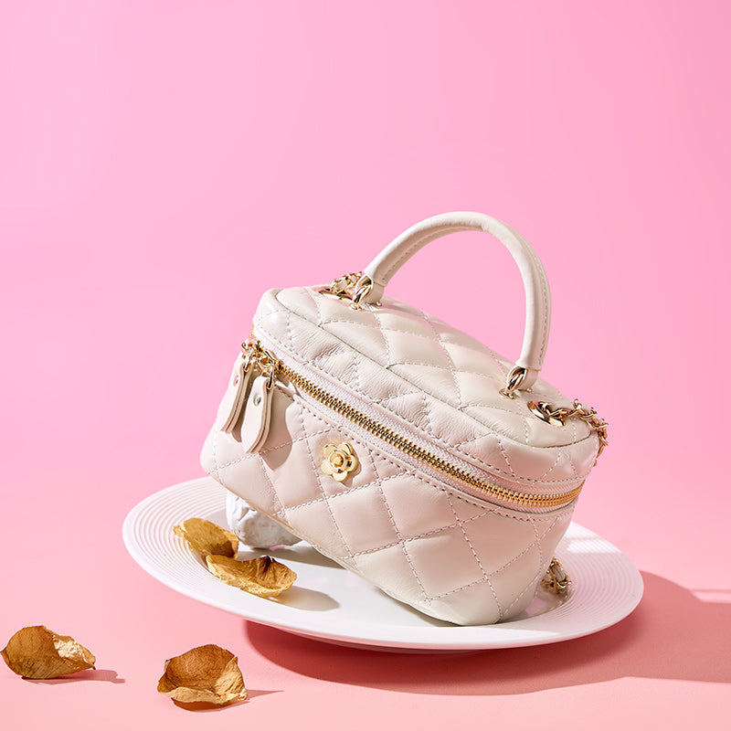 Genuine leather diamond chain handbag fashionable and popular textured shoulder crossbody bag