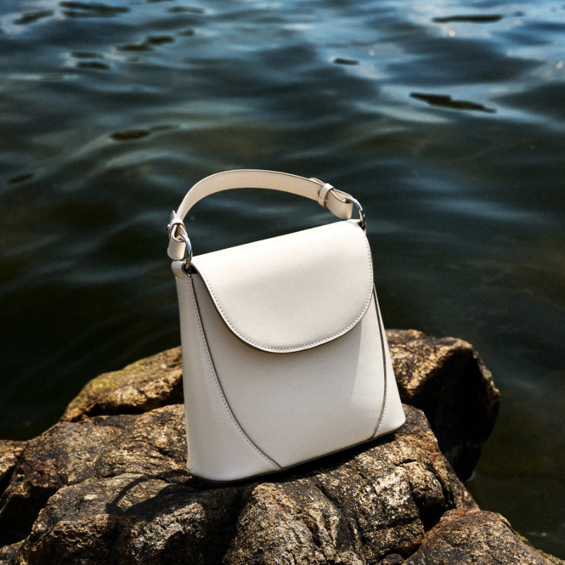 Genuine leather shoulder underarm bag simple and versatile high-grade cowhide crossbody baguette bag