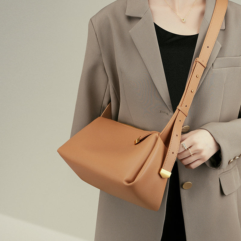 Cowhide genuine leather crossbody bag high-end baguette underarm bag