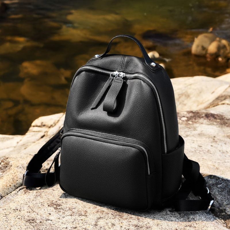 Top layer cowhide casual backpack