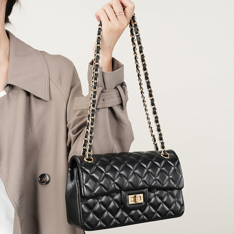 First layer of cowhide chain underarm bag genuine leather small Chanel style fashionable diamond shoulder crossbody bag small square bag