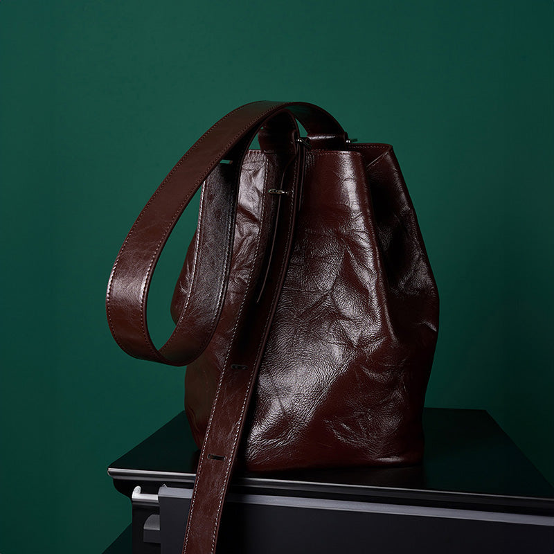 Lazy and comfortable wrinkled bucket bag first layer cowhide women's high-grade tote bag
