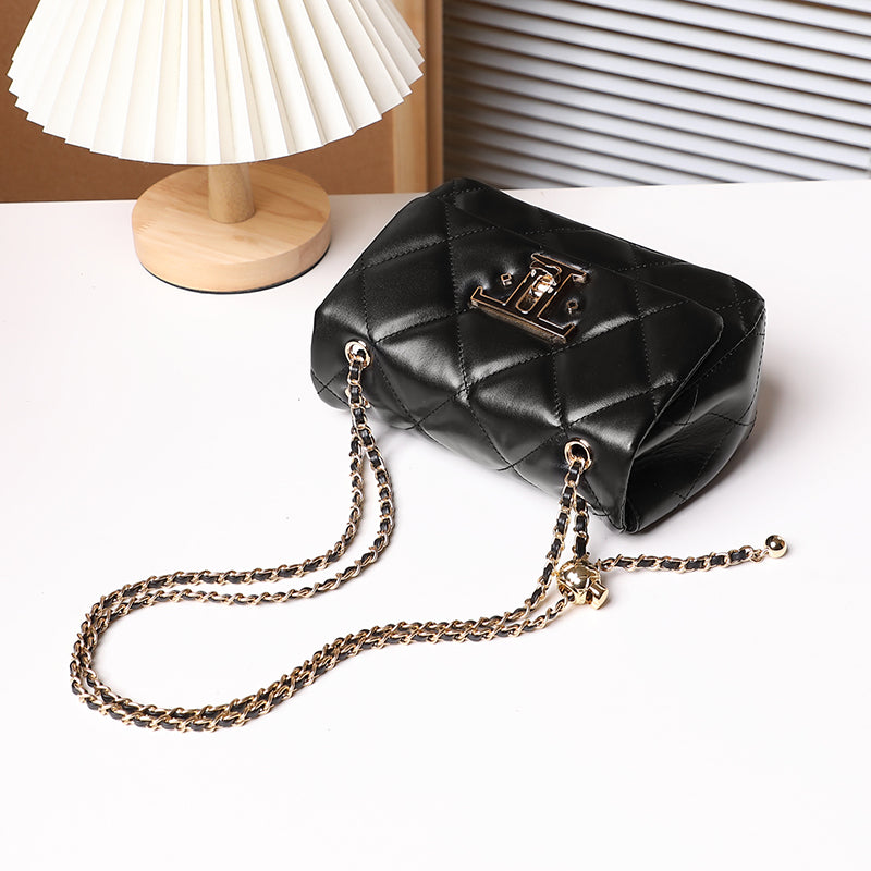 Lock buckle top layer leather shoulder crossbody bag diamond chain small square bag women's bag