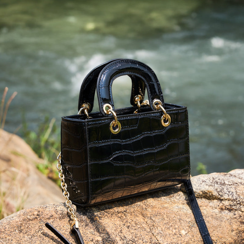 Genuine leather fashion Princess Diana handbag light luxury versatile shoulder crossbody bag