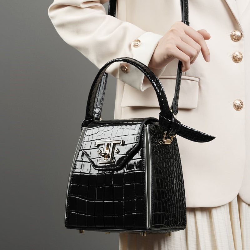 Genuine leather niche design cigarette case bag light luxury crocodile pattern handheld shoulder crossbody bag