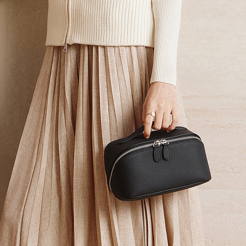 Genuine leather storage bag exquisite multifunctional travel cosmetic bag cowhide small portable toiletry bag