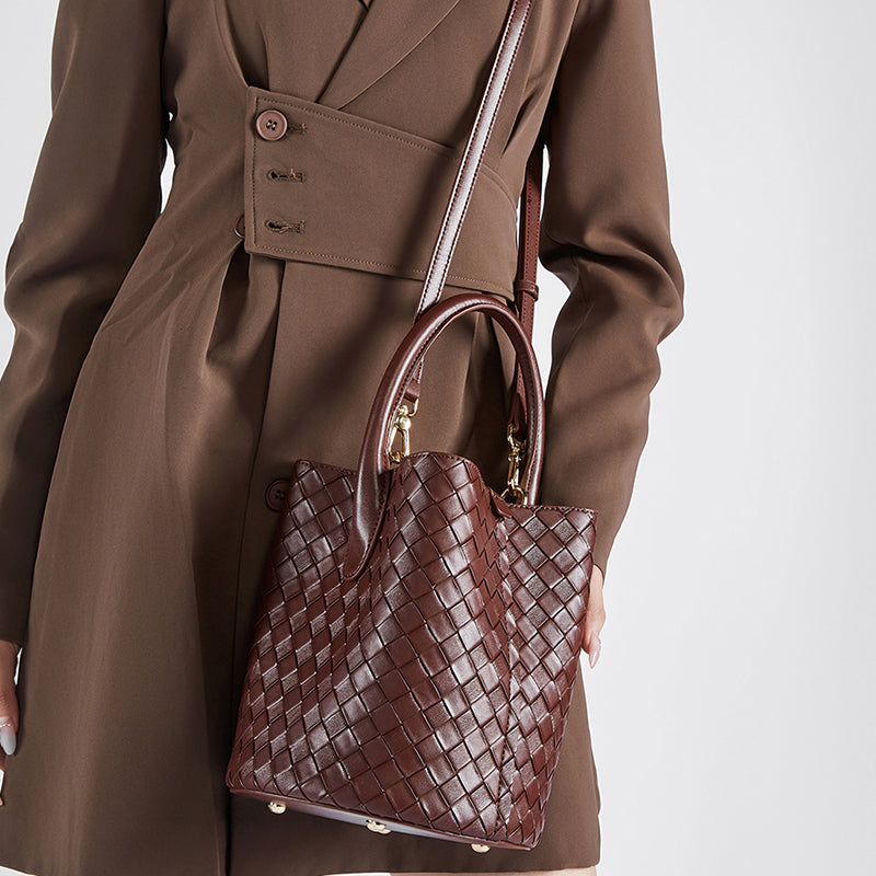 Genuine leather high-end bucket bag versatile woven light luxury shoulder crossbody bag