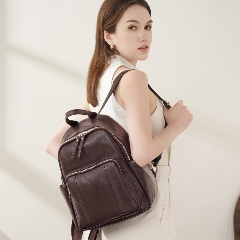 Top layer vegetable tanned cowhide backpack