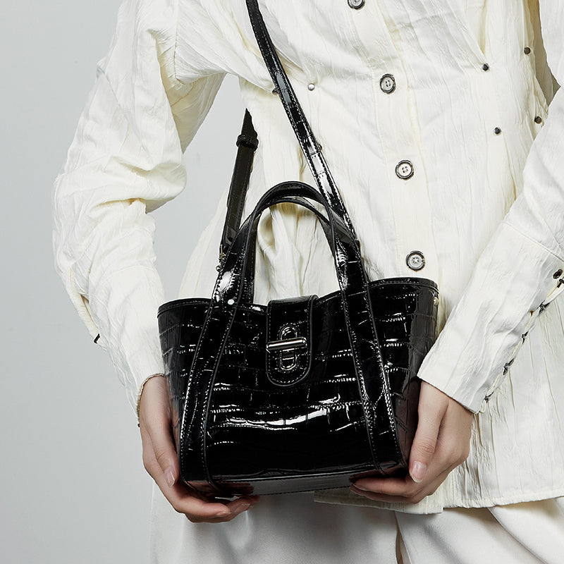 Genuine leather all-match crossbody bag bucket bag crocodile pattern light luxury niche handbag high-end tote bag