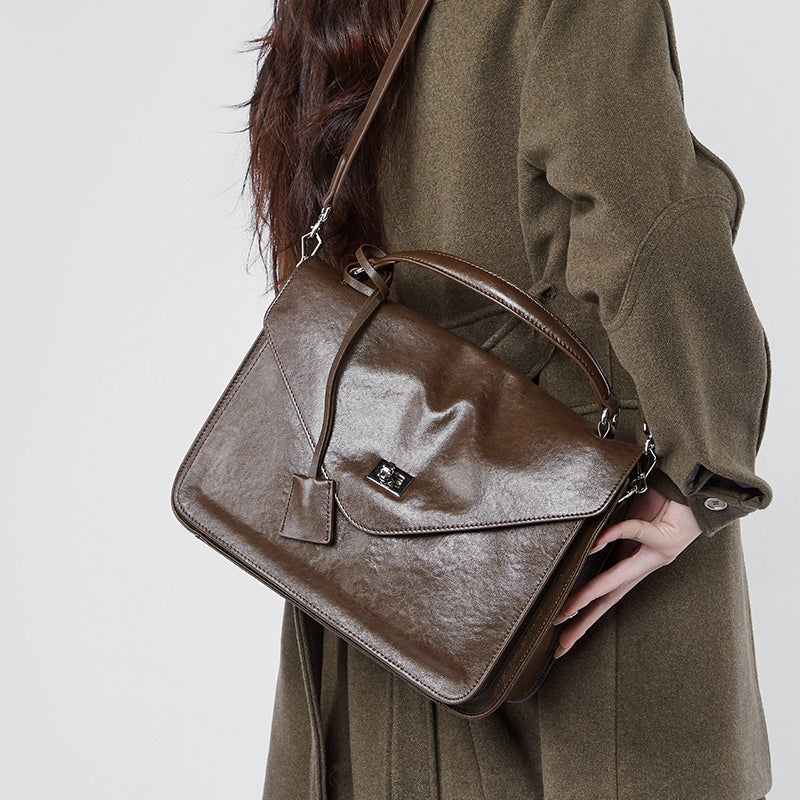High-end messenger bag retro handbag