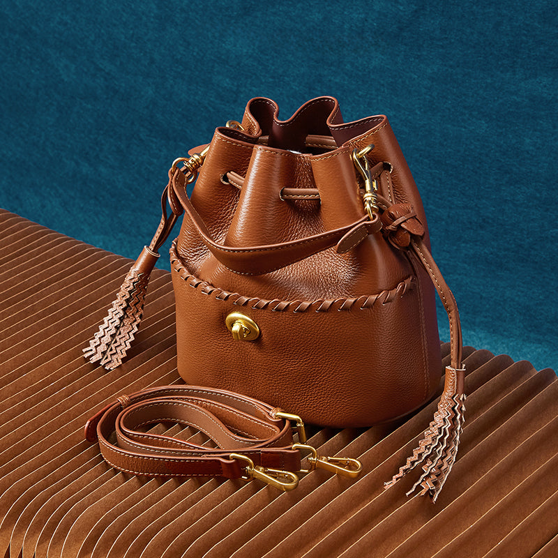 Genuine leather high-grade first-layer cowhide bucket bag tassel niche drawstring shoulder messenger bag