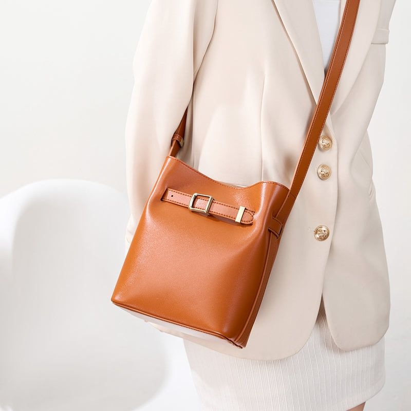 Vintage genuine leather shoulder bucket bag high-end versatile first-layer cowhide messenger bag