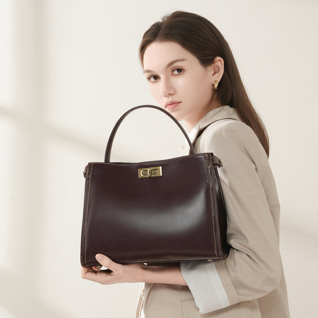 Vegetable tanned cowhide fashionable versatile handbag simple light luxury shoulder messenger bag