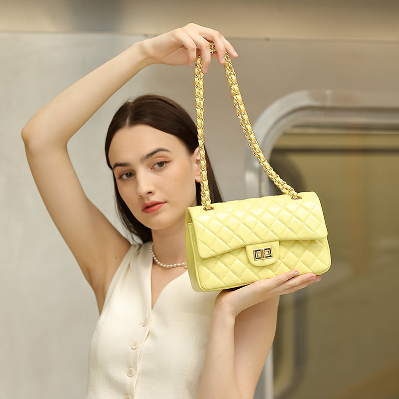 First layer of cowhide chain underarm bag genuine leather small Chanel style fashionable diamond shoulder crossbody bag small square bag