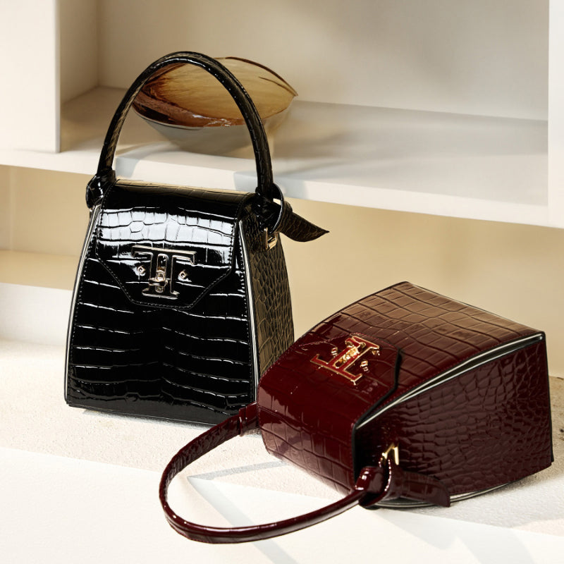 Genuine leather niche design cigarette case bag light luxury crocodile pattern handheld shoulder crossbody bag