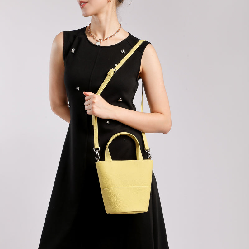 Niche genuine leather bucket bag vegetable basket shoulder crossbody women's bag Korean niche design fashion all-match bag