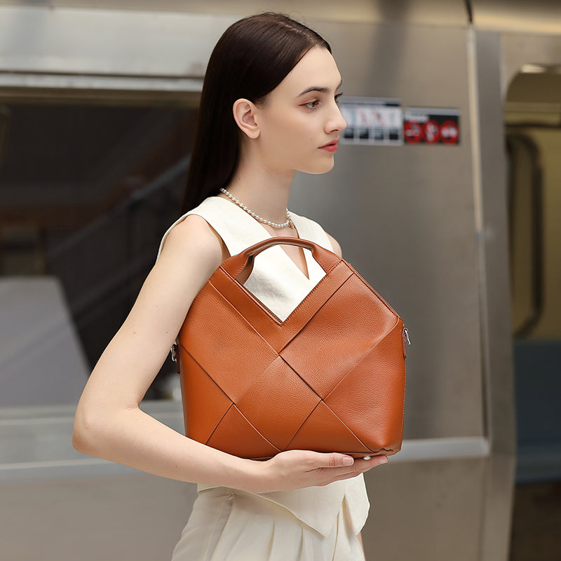 Top layer genuine leather woven handbag inverted triangle design fashionable soft leather handbag crossbody bag for women