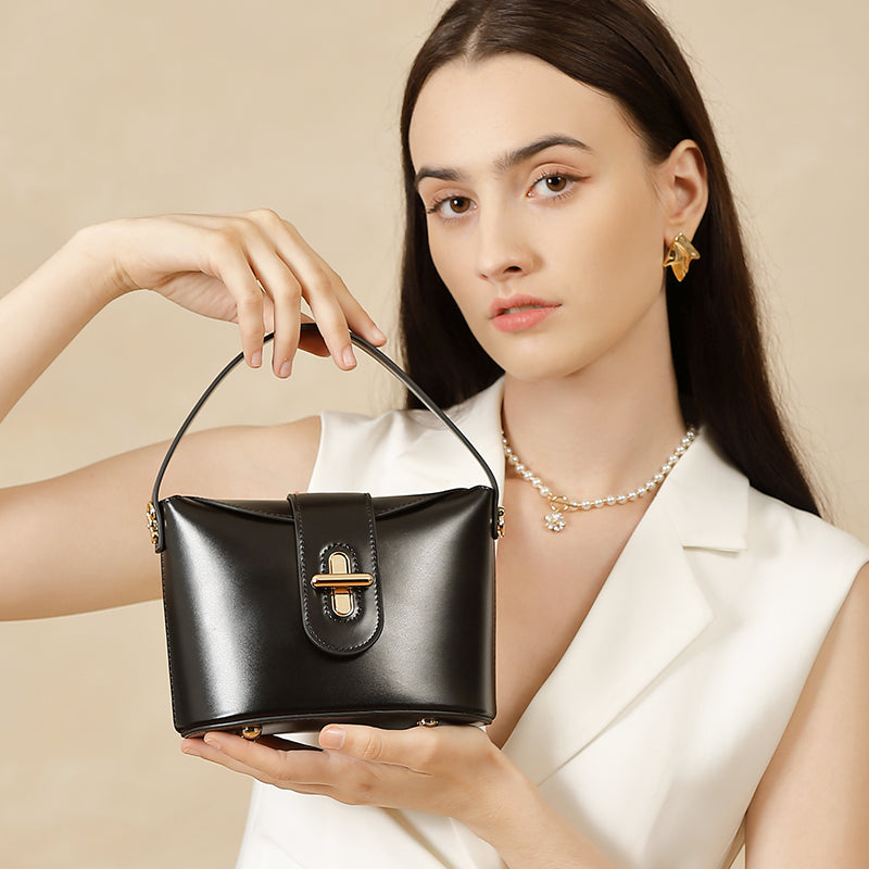 Genuine leather trendy urban simple handbag shoulder messenger bag light luxury niche high-end capsule lock bag