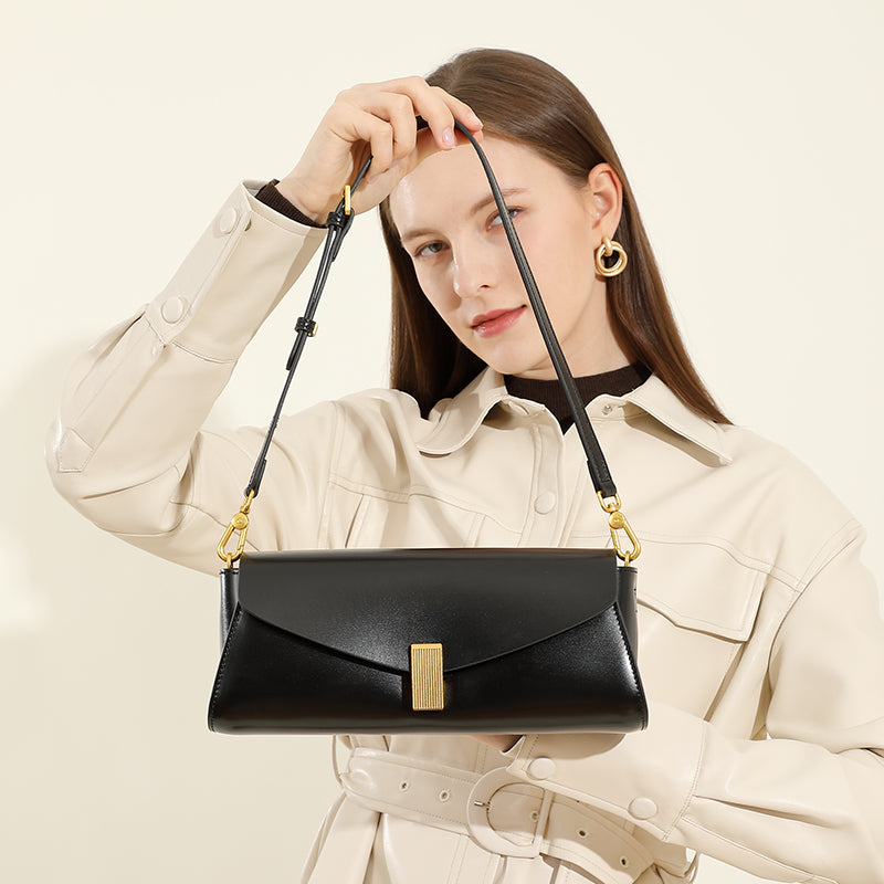Fashionable single shoulder underarm bag