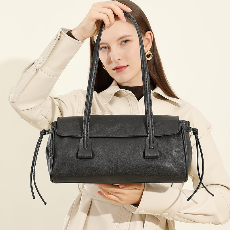 Vegetable Tanned Underarm Bag Baguette Bag