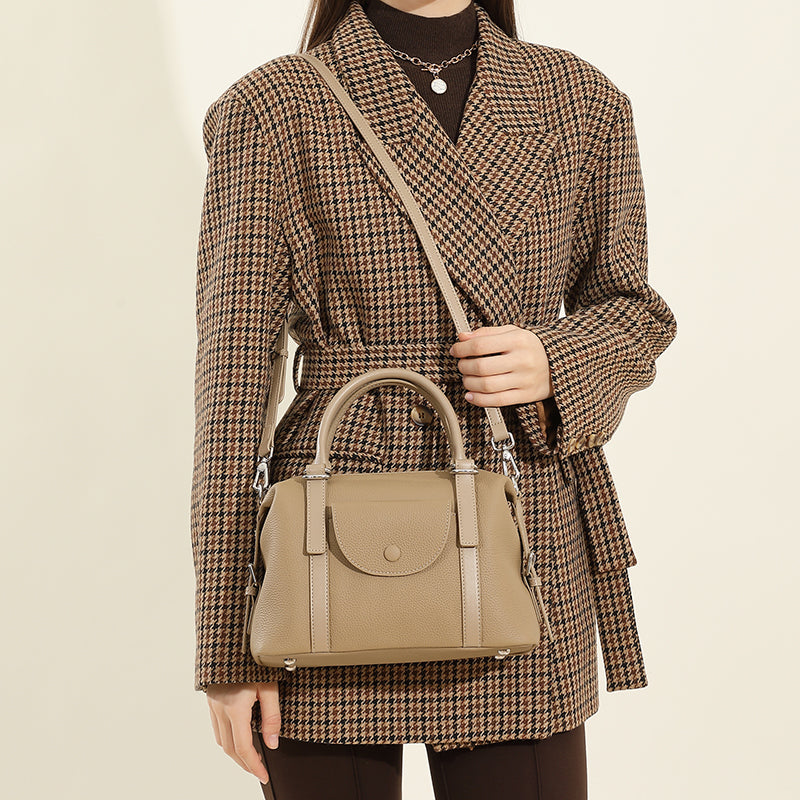 Genuine leather versatile handbag fashionable light luxury shoulder crossbody bag