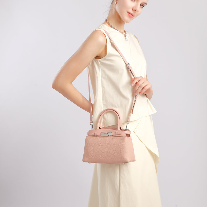 Genuine leather fashion crossbody bag women's single shoulder handbag small square bag simple and fashionable versatile women's bag