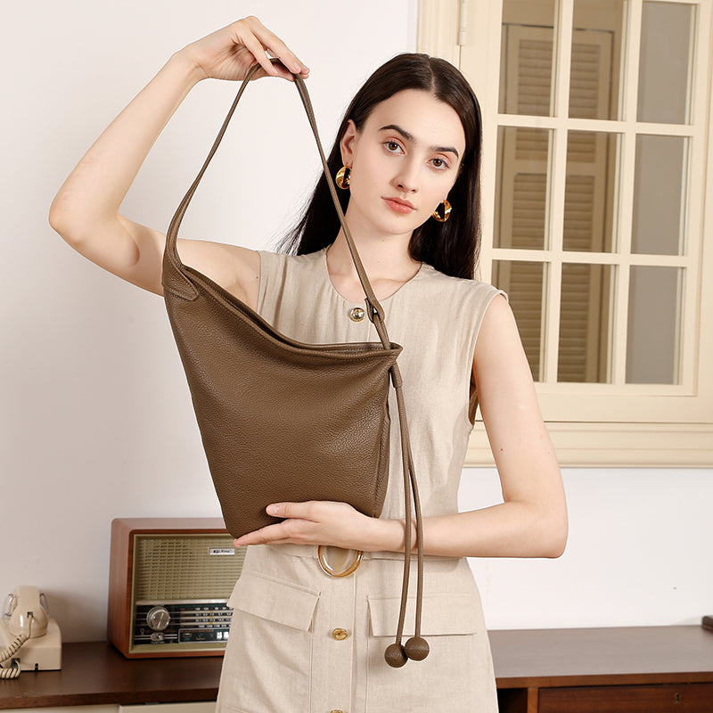 Genuine leather lazy crossbody bag niche asymmetrical design minimalist knotted horn bag shoulder dumpling women's bag